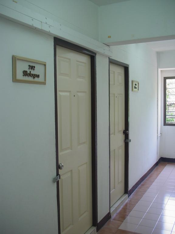 The European Place Bangkok Exterior photo